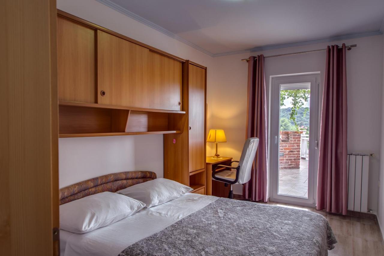 Apartments Bajcic Kampor 외부 사진